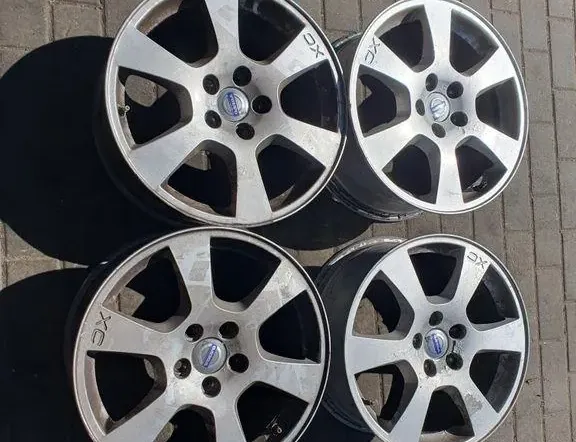 VOLVO XC60 1 generation (2008-2017) Rear Right Sill Trim 30671480 33883146