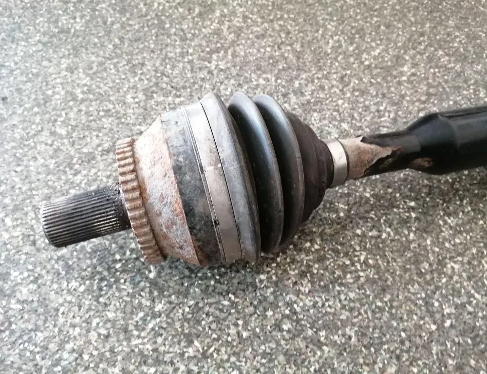 VOLVO XC60 1 generation (2008-2017) Front Left Driveshaft P30783106 33884312