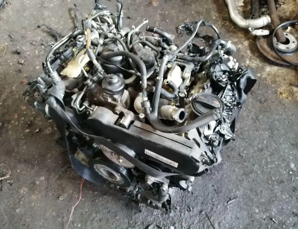 AUDI A5 Sportback 8T (2009-2011) Engine CCW 33967963