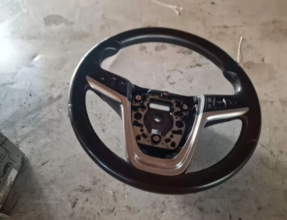 OPEL Insignia A (2008-2016) Steering Wheel 35637648