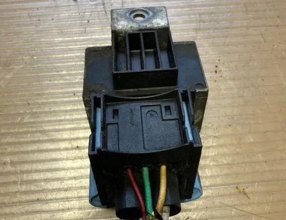 RENAULT Koleos 1 generation (2008-2016) Spark Glow Plugs 9640469680,12217794967,11067JD50A,93858431,7700115078,11067JD50C,1860A680,93862497,1427773 35461484