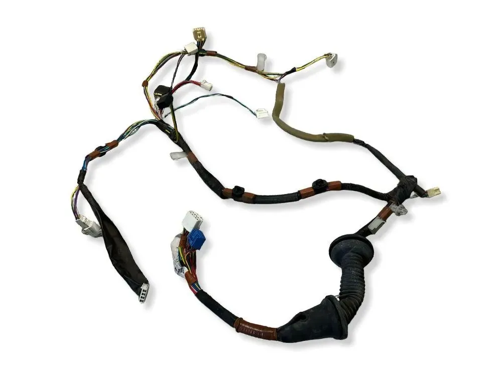 TOYOTA Prius 2 generation (XW20) (2003-2011) Дверные кабели спереди справа 8215147140 36192374