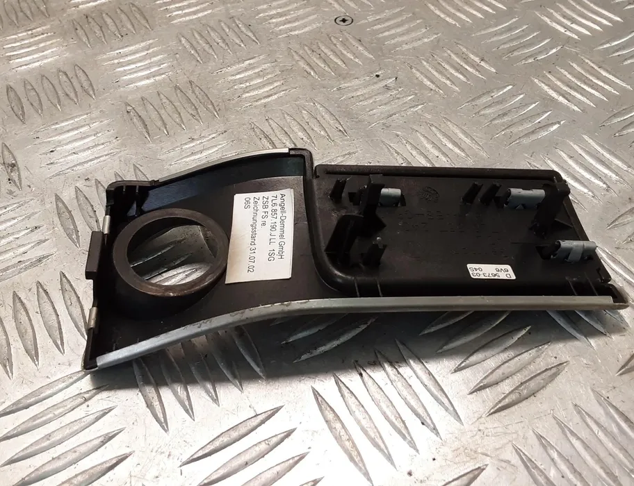 VOLKSWAGEN Touareg 1 generation (2002-2010) Panel trim shield 7L6857190J 28389893
