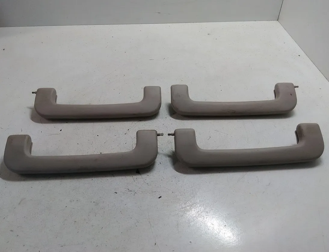 AUDI A6 C5/4B (1997-2004) Ручка крыши передняя правая 4B0857608,4B0857607 28410699