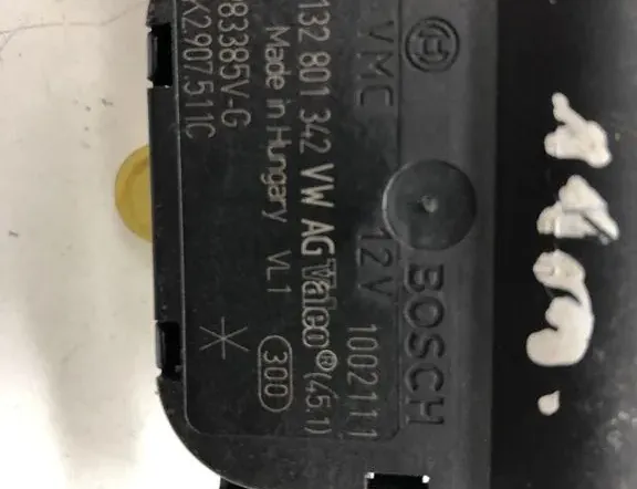 VOLKSWAGEN Tiguan 1 generation (2007-2017) Air flap motor 1K2907511C,983385VG,0132801342 35300063