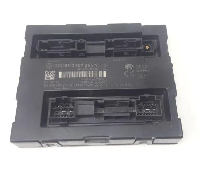 AUDI A4 B8/8K (2011-2016) Comfort Control Unit 8K0907064N 31236024