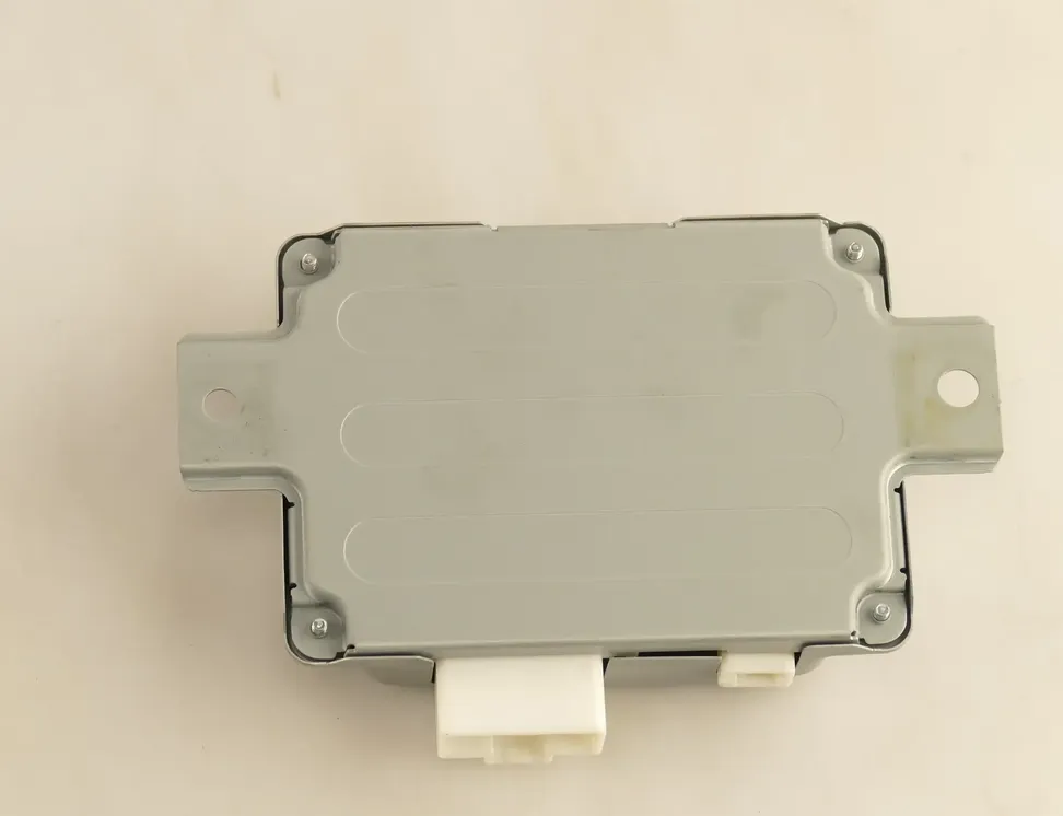 NISSAN X-Trail T32 (2013-2022) Voltage Control Unit 292A56FL0B 11521609