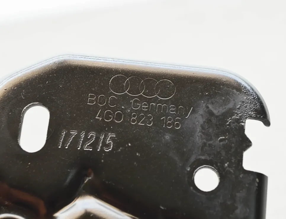AUDI A7 C8/4K (2018-2024) Крюк капотa 4G0823186 11485073