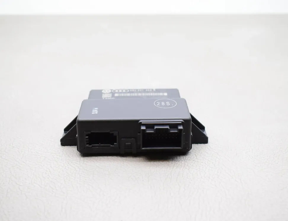 AUDI A5 Sportback 8T (2009-2011) Gateway Control Unit 8R0907468N 11834422