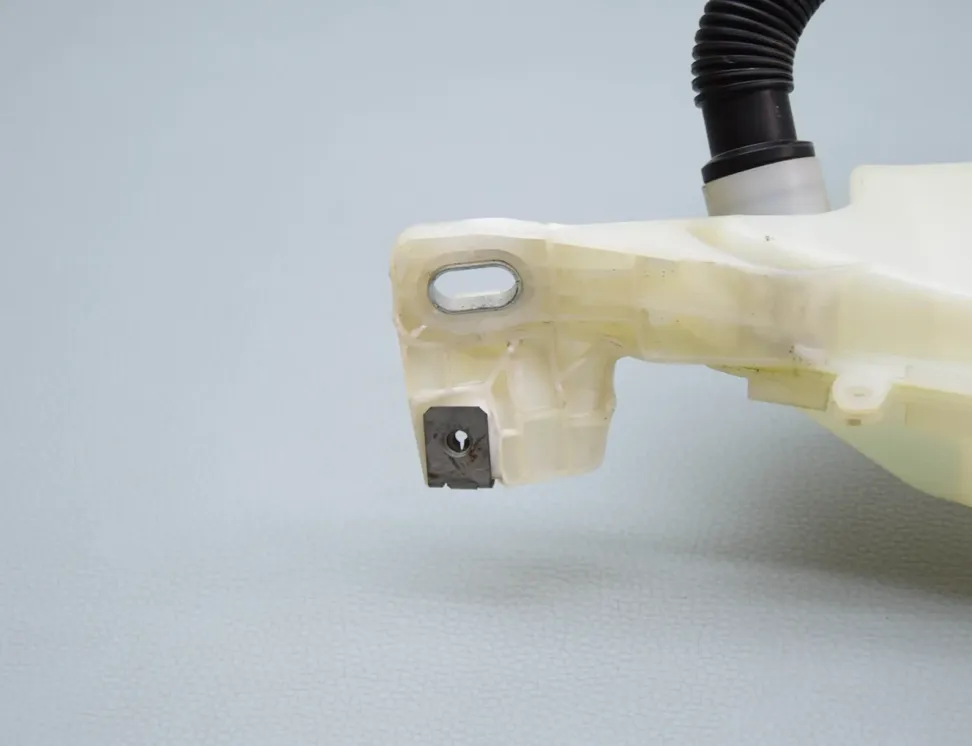 BMW 3 Series F30/F31 (2011-2020) Window Washer Tank 7241664,7241673 27845366