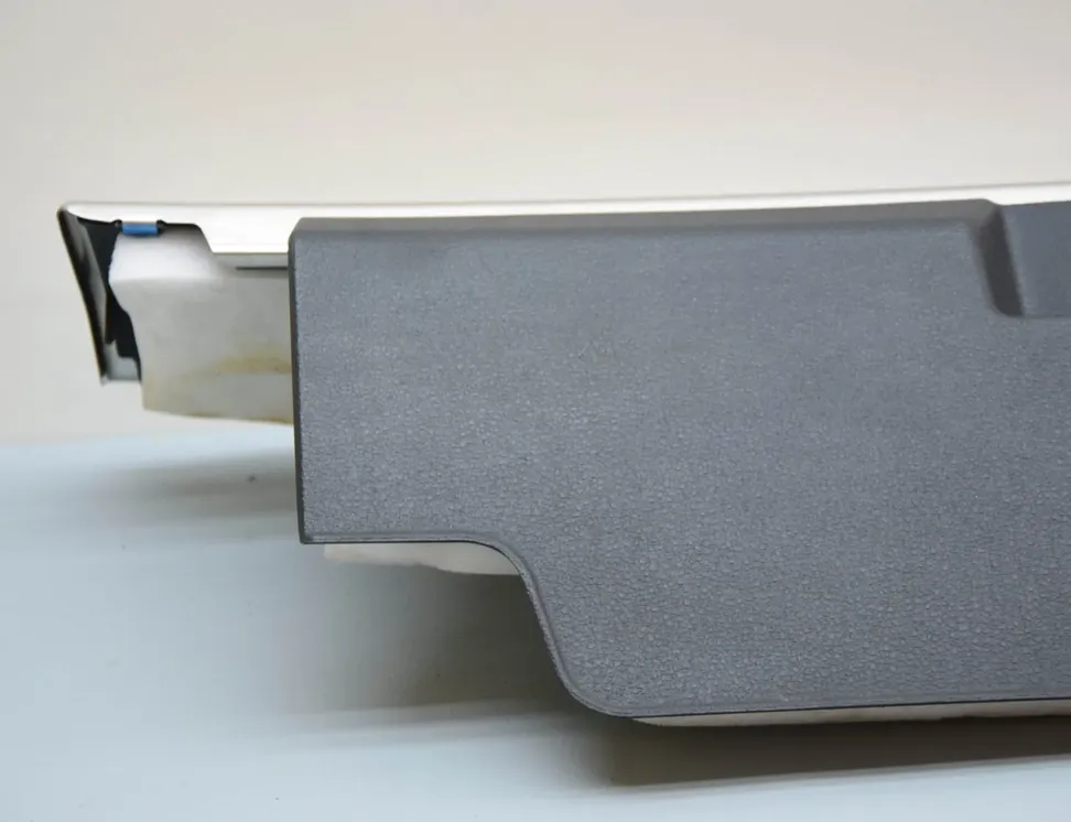 AUDI Q7 4M (2015-2024) Обделка замка багажника 4M0864483 33613149