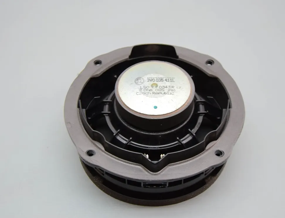SKODA Octavia 4 generation (A8) (2019-2023) Front Right Door Loudspeaker 3V0035411 34154892