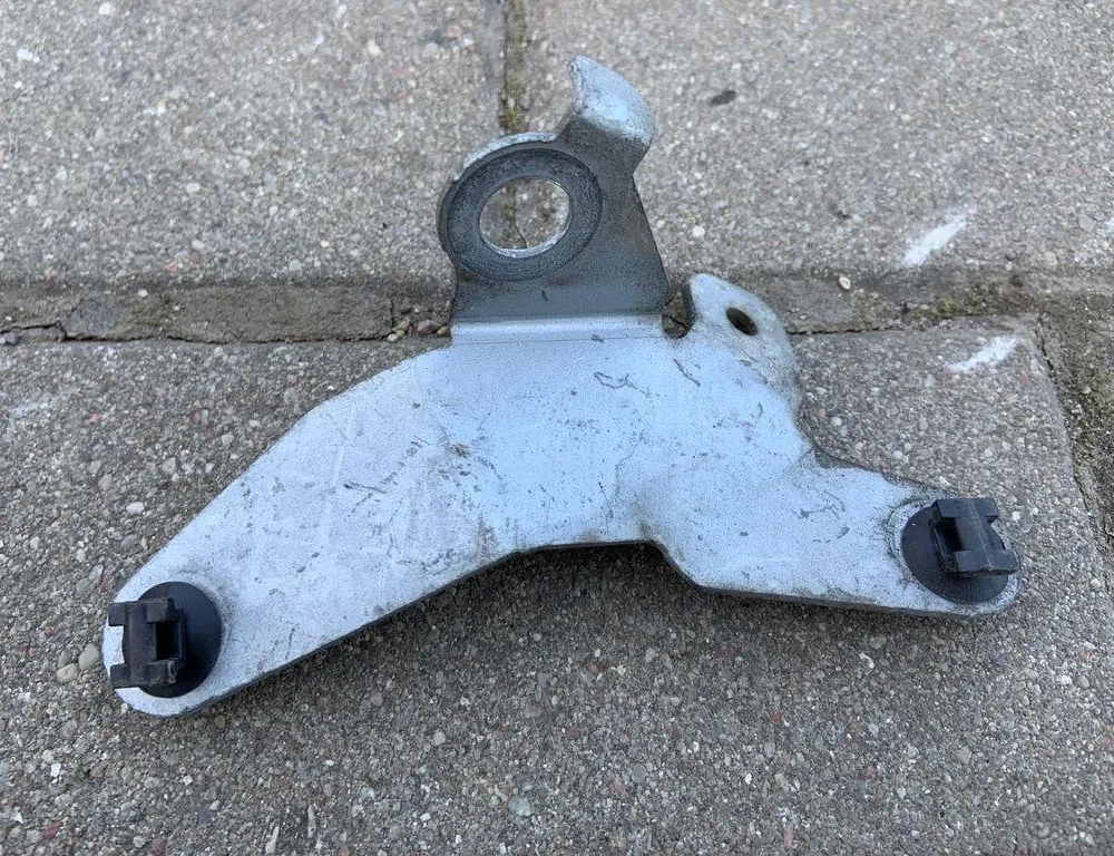 AUDI A5 8T (2007-2016) Другие части внутренние двигателя 8K0971502H 33769976