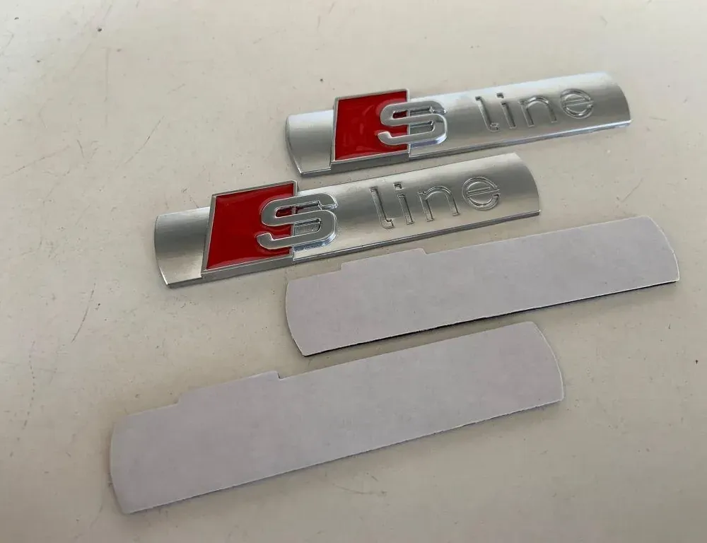 AUDI A6 C6/4F (2004-2011) Car manufacturer's badge 8N0853601A 33908276