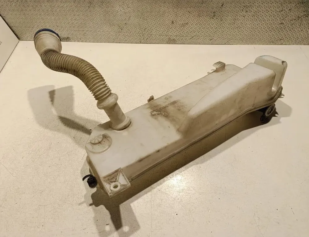 PEUGEOT Expert 3 generation (2017-2023) Window Washer Tank 9809803680,A2C96223200 33258888