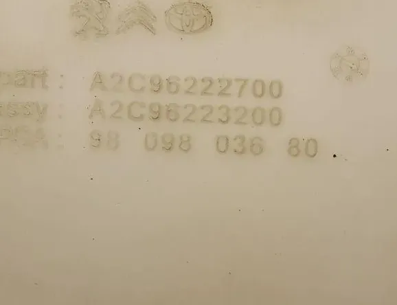 PEUGEOT Expert 3 generation (2017-2023) Window Washer Tank 9809803680,A2C96223200 33258888