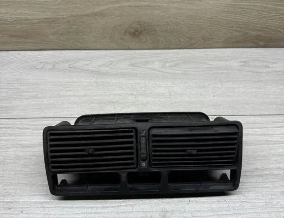 VOLKSWAGEN Golf 4 generation (1997-2006) Grilles 1J0819728c 35868005