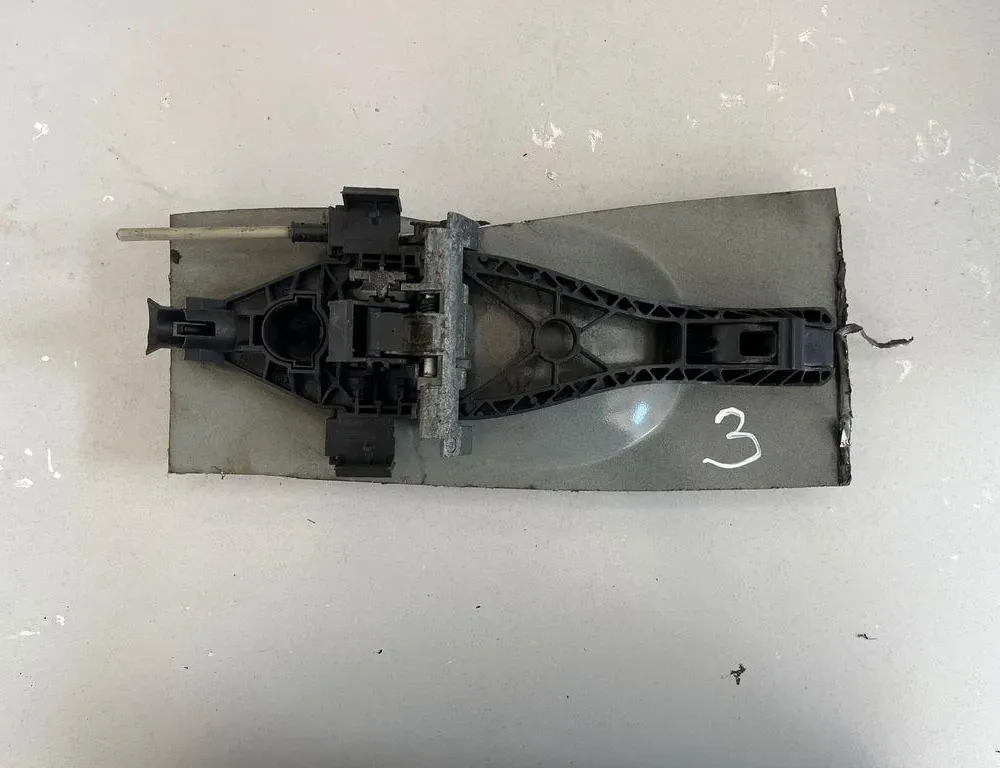 VOLVO XC60 1 generation (2008-2017) Front Left Door Exterior Handle 30784203 35872706
