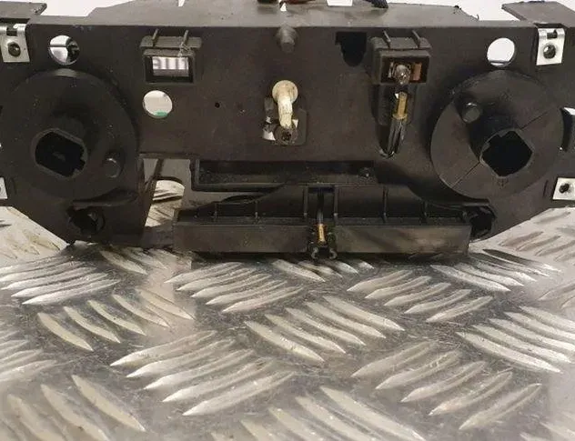 IVECO Daily 3 generation (1999-2006) Other Control Units 112542000 31590894
