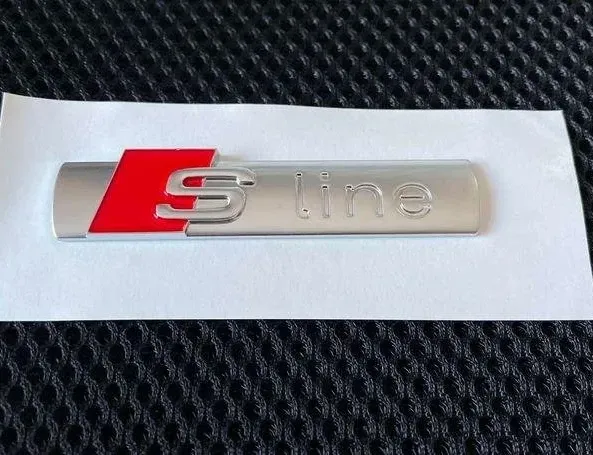 AUDI A6 C6/4F (2004-2011) Car manufacturer's badge 8N0853601,8N0853601A 21447516