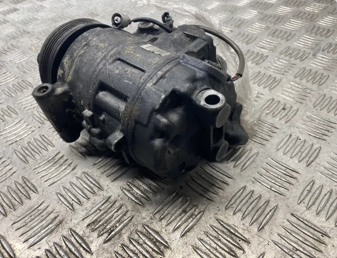 BMW 3 Series E90/E91/E92/E93 (2004-2013) Hасос кондиционера 64526987862,6987862 21781710