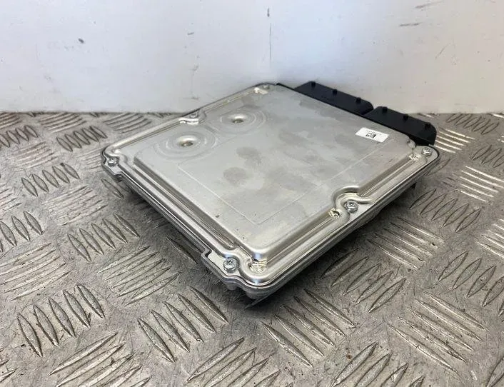 BMW 3 Series F30/F31 (2011-2020) Engine Control Unit ECU 0281019723,8573779 22374380