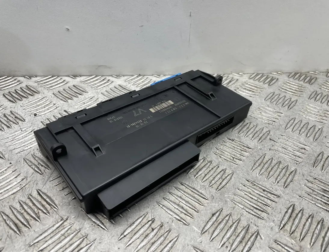 BMW 5 Series F10/F11 (2009-2017) Comfort Control Unit 61359244394,9244394 23281144