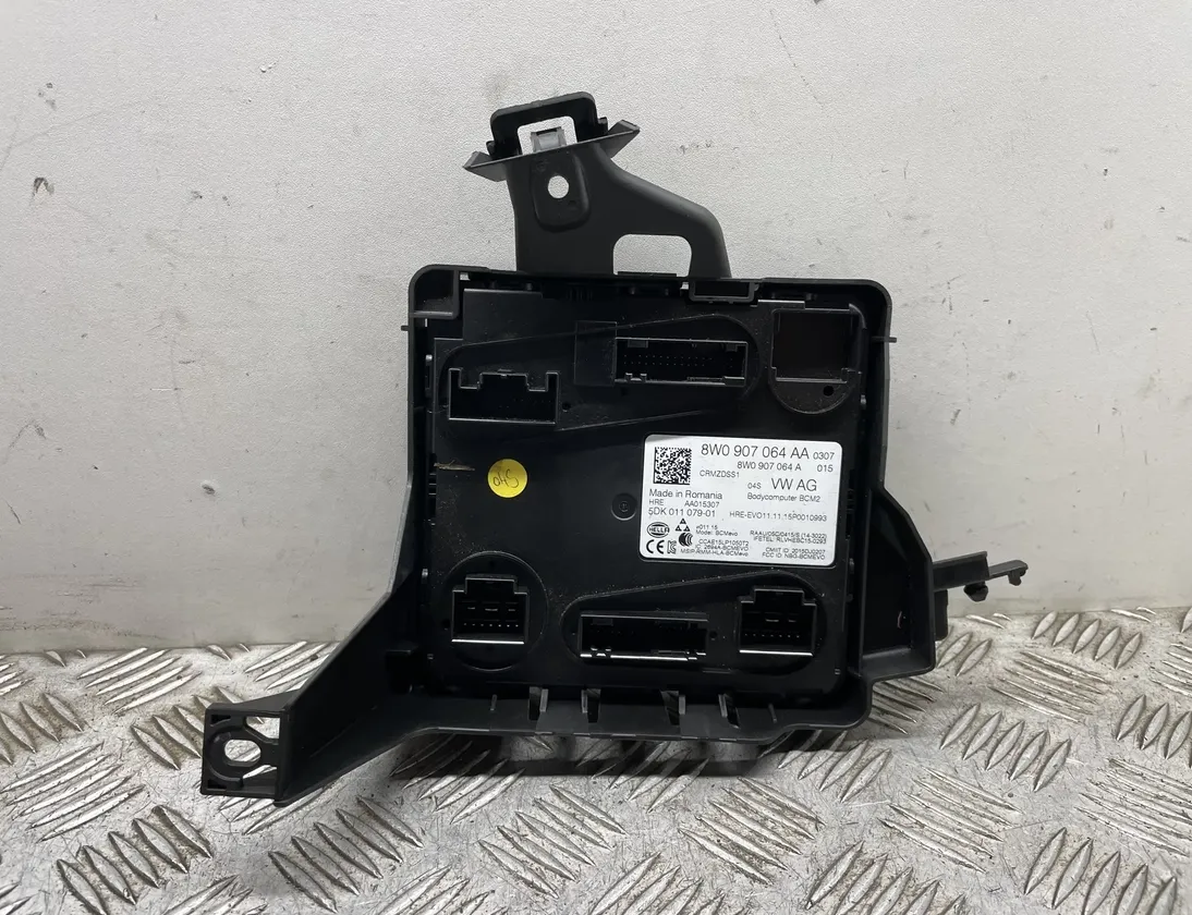 AUDI A4 B9/8W (2015-2024) Comfort Control Unit 8W0907064A,8W0907064AA 27505699