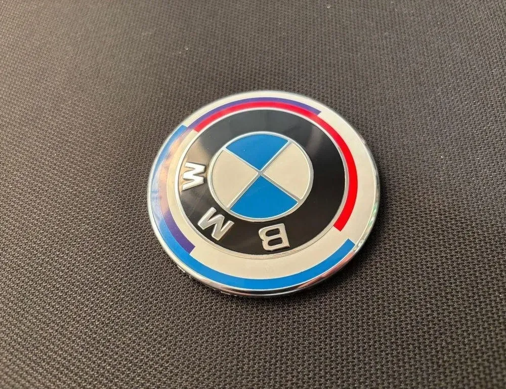 BMW 3 Series F30/F31 (2011-2020) Car manufacturer's badge 7288752 30953095