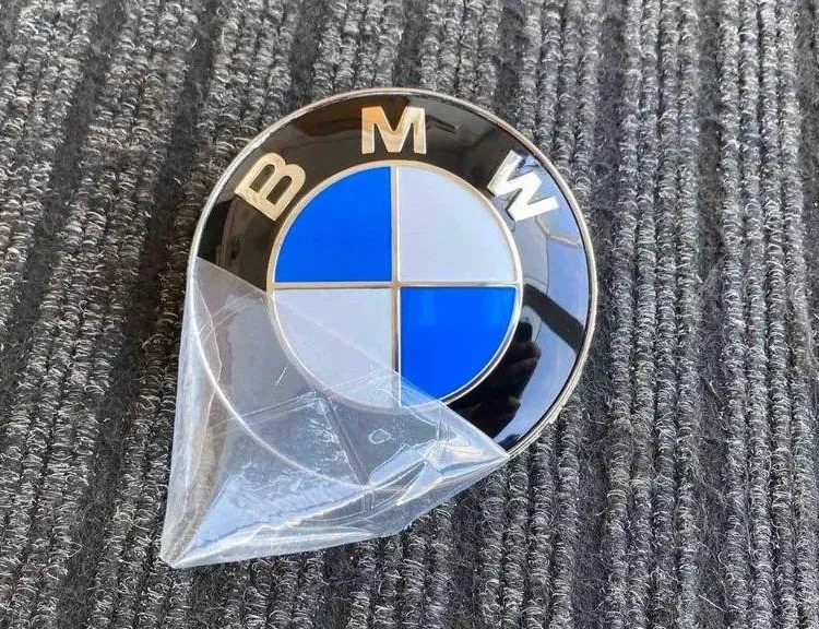 BMW 3 Series F30/F31 (2011-2020) Car manufacturer's badge 8132375,51148132375 30986275