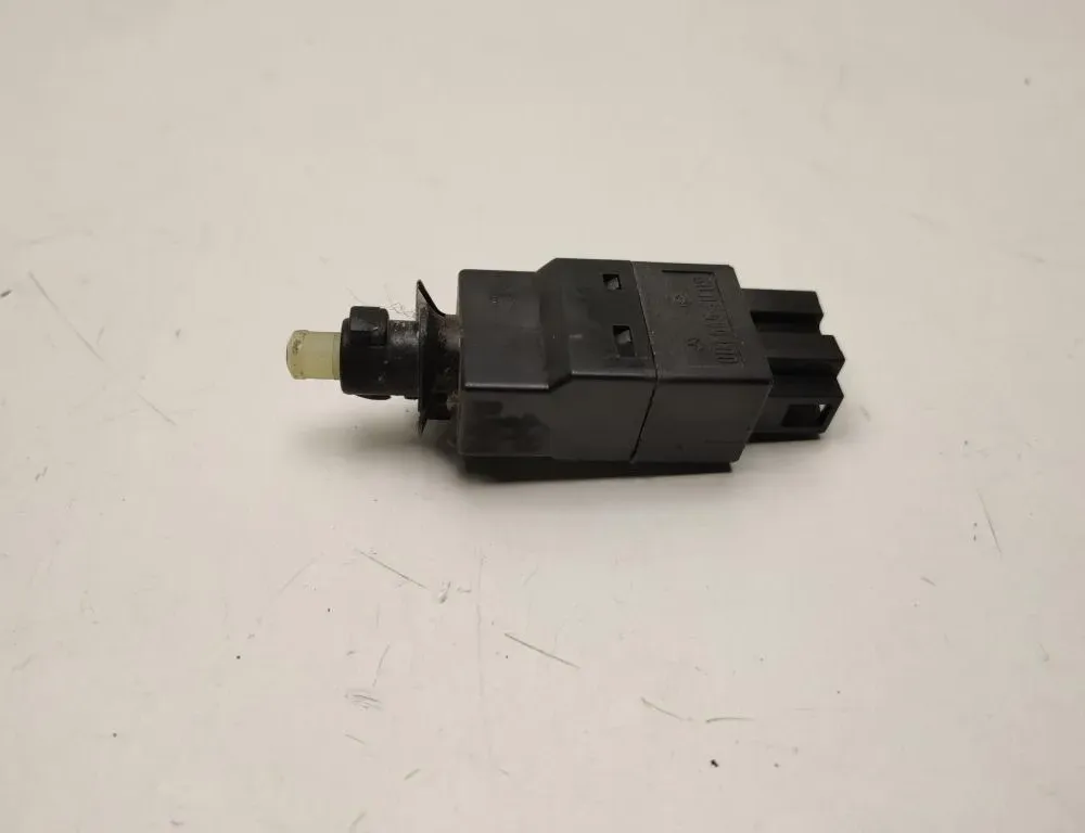 MERCEDES-BENZ E-Class W211/S211 (2002-2009) Датчик тормозной педали A0015454009 33100448