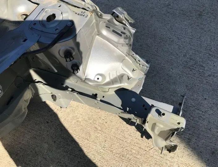 OPEL Mokka 2 generation (2021-2023) Front Left Chassis Legs PODLUZNICA,CWIARTKA 24281813