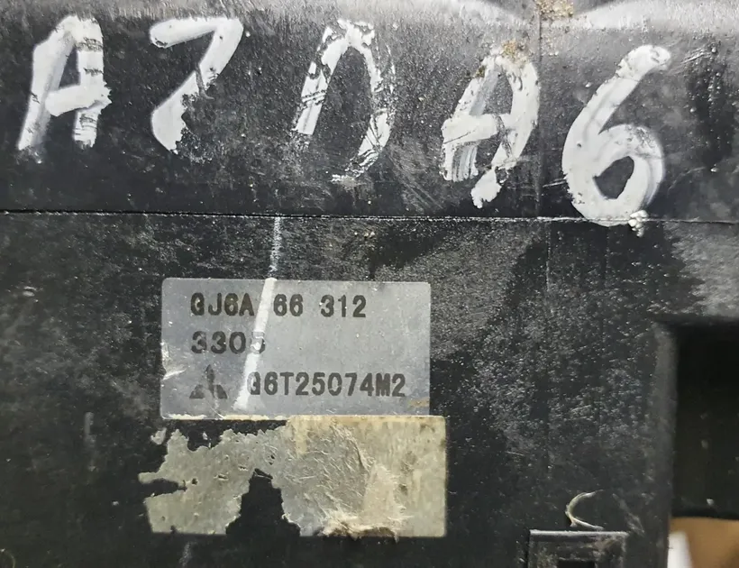 MAZDA 6 GG (2002-2007) Control Unit GJ6A66312 11529285