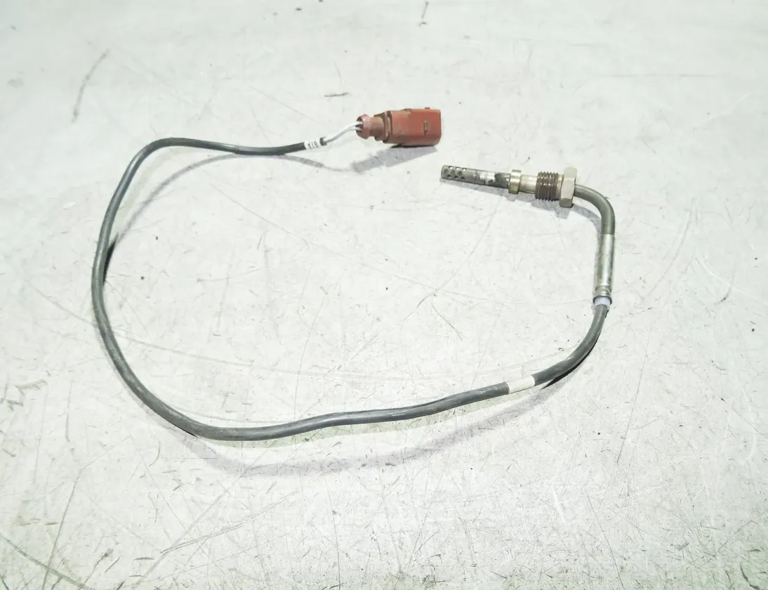 VOLKSWAGEN Touran 1 generation (2003-2015) Lambda Oxygen Sensor 03G906088 16427514