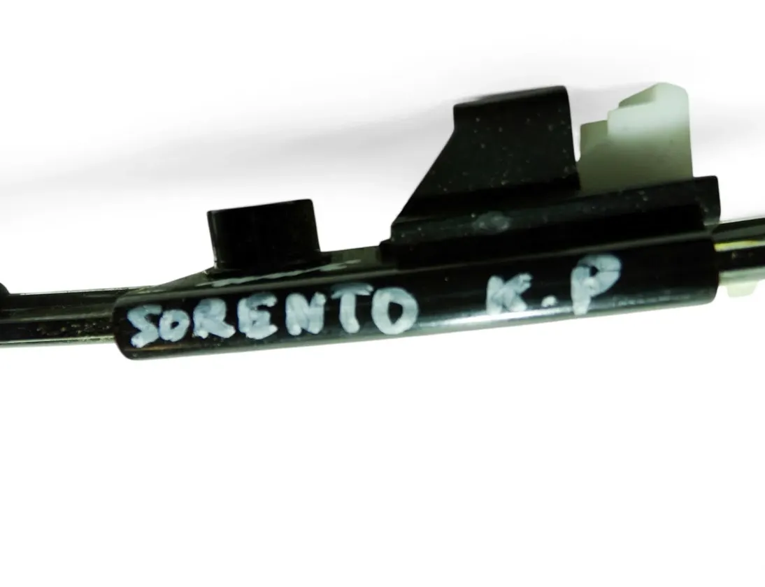 KIA Sorento 2 generation (2009-2021) Seat belt adjustment rail S45C 29345196