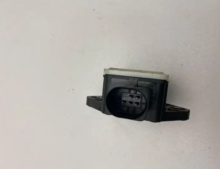 AUDI A4 B8/8K (2011-2016) Датчик ускорения 220408,8K0907637A 21197787