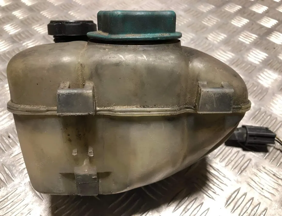VOLVO S80 1 generation (1998-2006) Expansion Tank 8683456 29011177