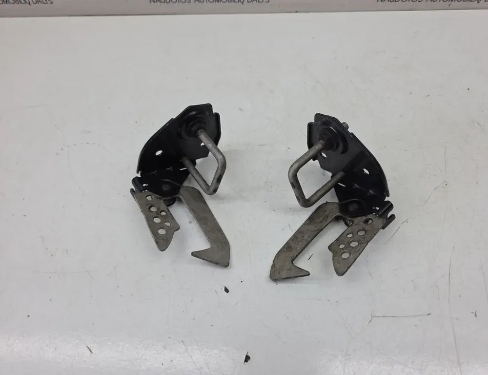 BMW 5 Series Gran Turismo F07 (2010-2017) Крюк капотa 7183763 36095225