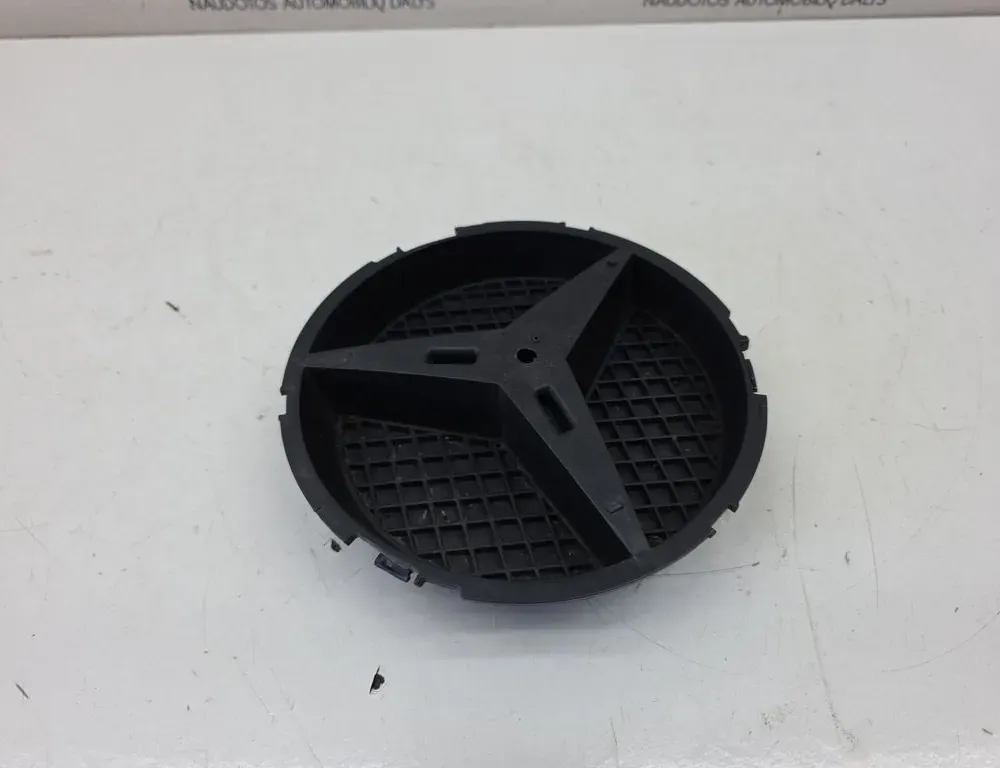 MERCEDES-BENZ C-Class W205/S205/C205 (2014-2023) Значок A0008880060 36094841