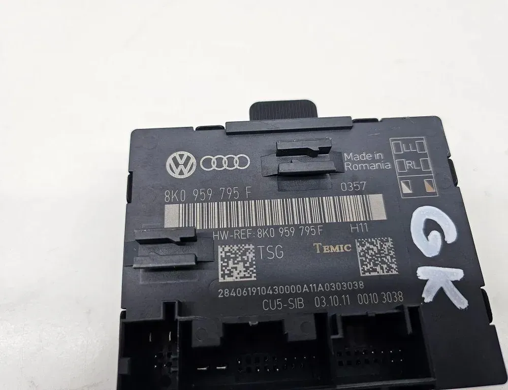 AUDI Q5 8R (2008-2017) Rear Left Door Control Unit 8K0959795F 33965553