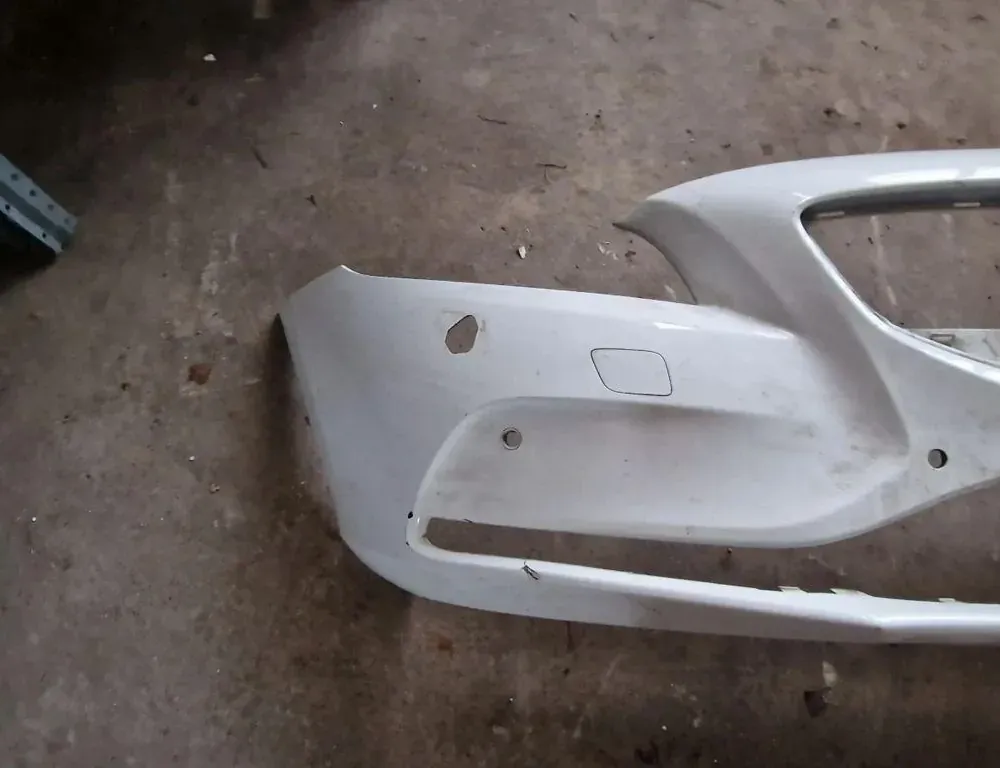 VOLVO V40 Cross Country 1 generation (2012-2020) Front Bumper 31425399 34030082