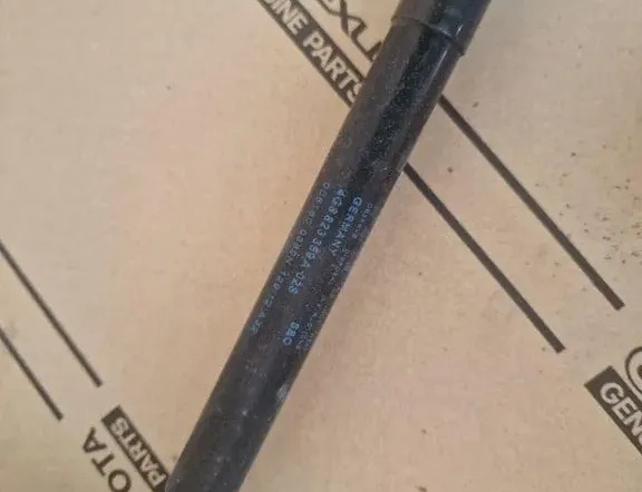 AUDI A6 C8/4K (2018-2024) Front Right Bonnet Hinge 4G8823301D 34007515