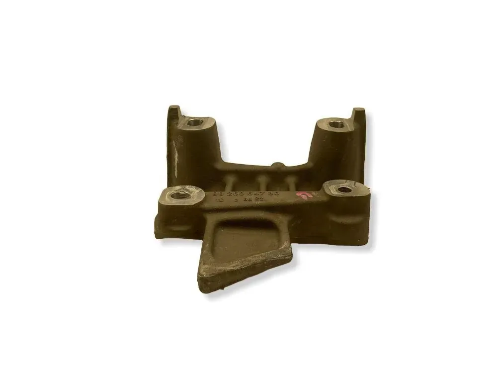 CITROËN C4 3 generation (2020-2023) Engine Bracket Right Side 9826364780 34926411