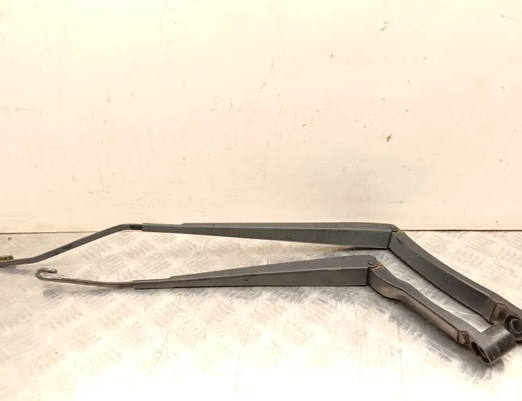 RENAULT Kadjar 1 generation (2015-2024) Front wiper blade arm 288817135R 36194228
