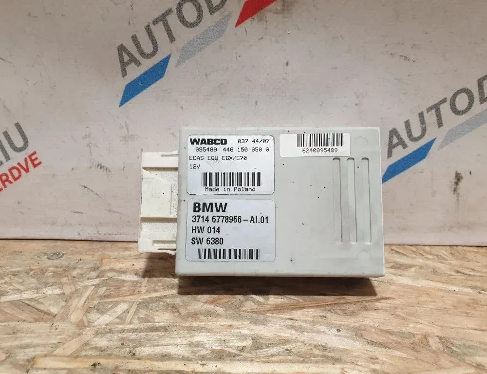 BMW X5 E70 (2006-2013) Air Suspension Control Unit 6793163,6778966 32244564