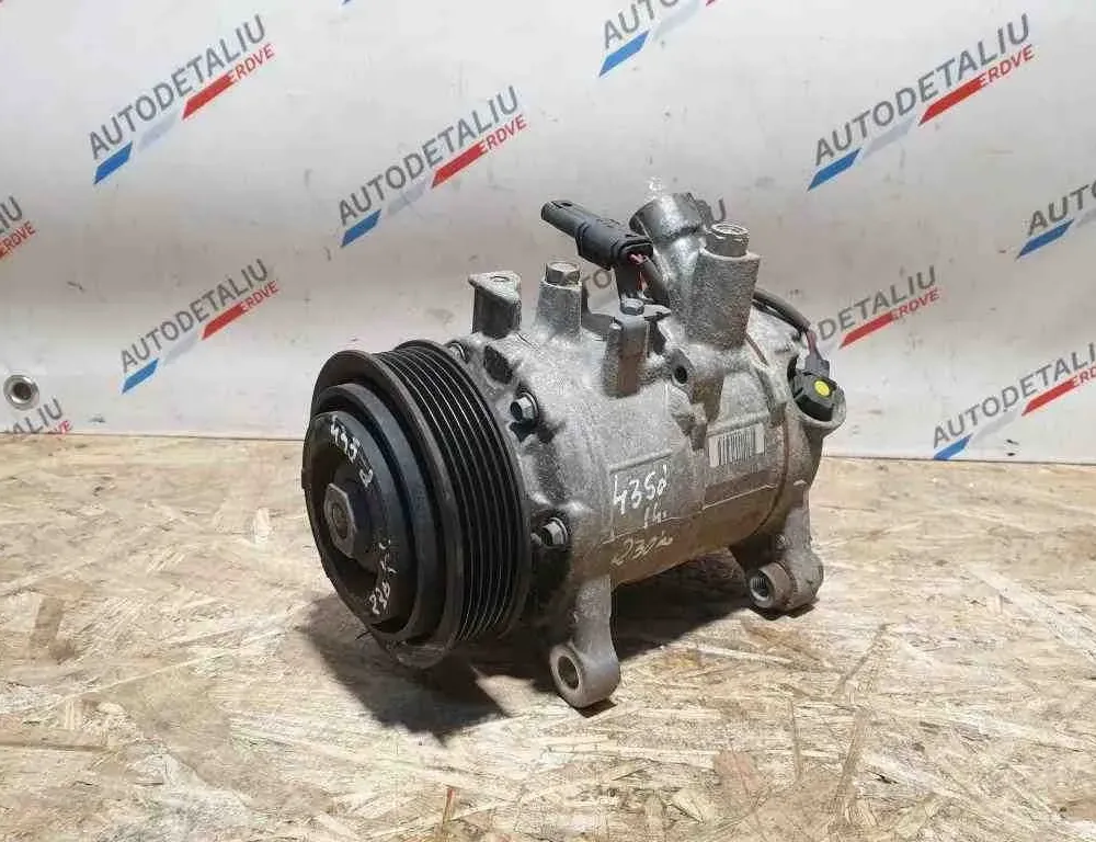 BMW 4 Series F32/F33/F36 (2013-2020) Hасос кондиционера 9330831,64529330831 32614781