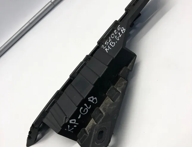 MERCEDES-BENZ GLB AMG X247 (2019-2023) Держатель бампера передний левый A2478856700 33499281