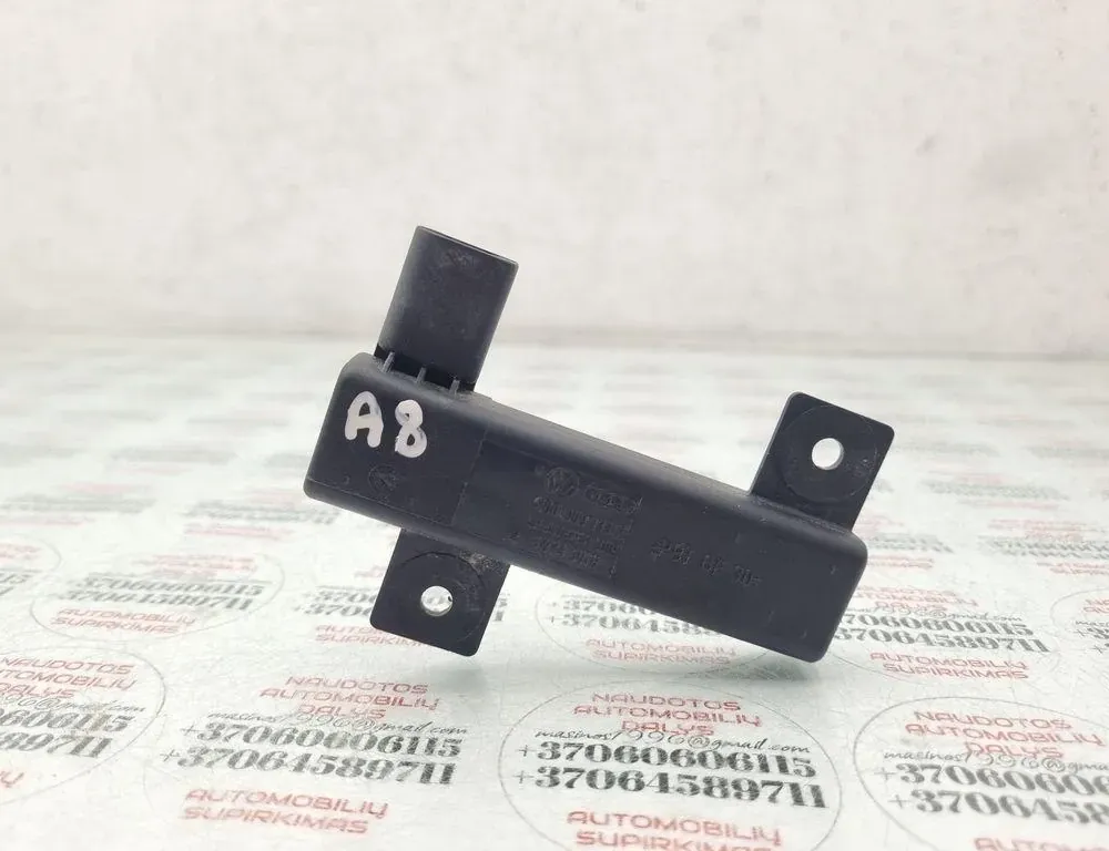 AUDI A8 D3/4E (2002-2010) Keyless Entry Antenna 3D0909133E 33903456