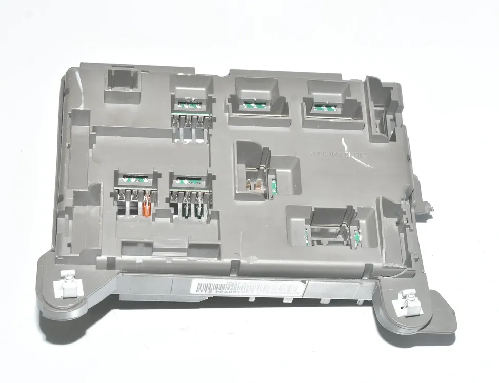 BMW X6 E71/E72 (2008-2012) Fuse Box 6931687,61146931687 16431320