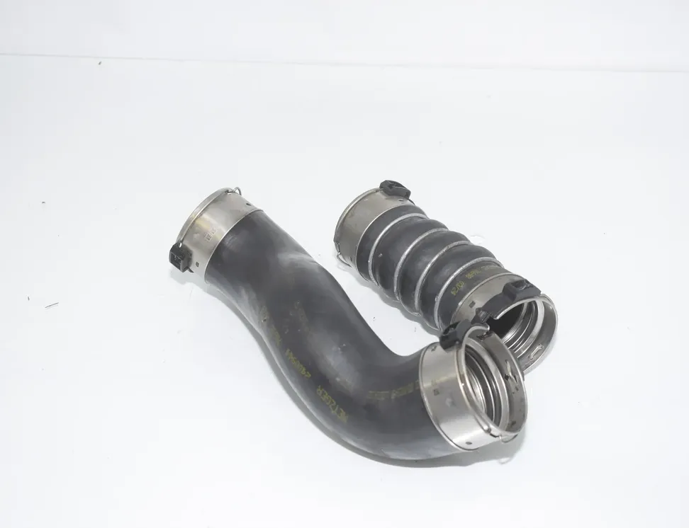 BMW 5 Series F10/F11 (2009-2017) Intercooler Hose Pipe 2400945,2400944,8513451,11168513451,8516509,11618516509 34843576